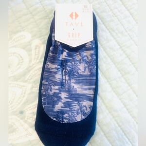 TAVI Maddie Tropical Toile Navy Grip Pilates Barre Yoga Socks Medium NWT